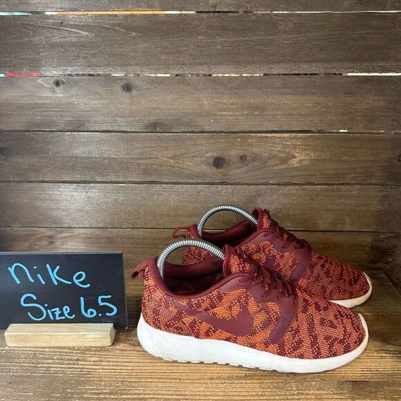 Womens Nike Roshe One‎ KJCRD Total Orange Athletic Running Sneakers Size 6.5 M - Picture 1 of 6